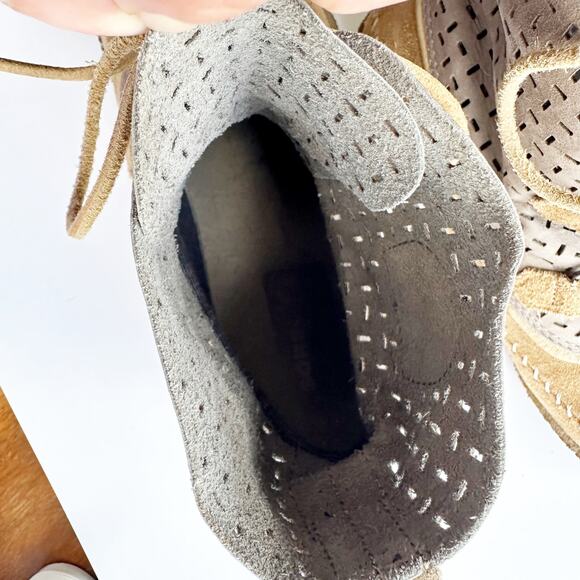 Sorel Joplin Women's Suede Perforated Ankle Boots Lace Up Size 10.5 Tan - Picture 6 of 8